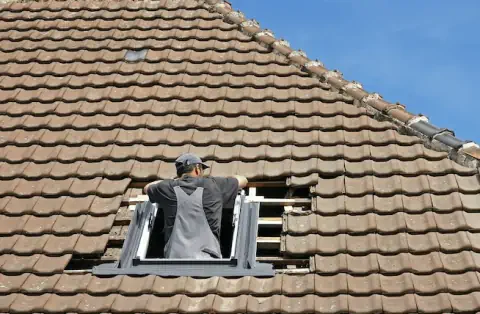 Pose de velux - Moisdon la Rivière